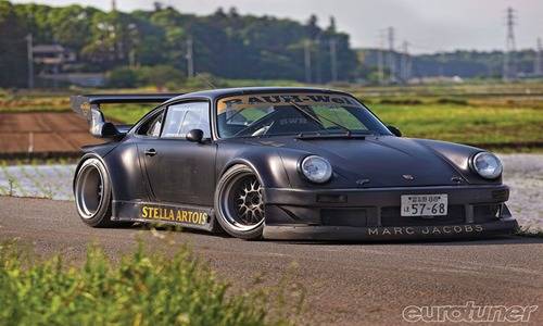 a Rauh Welt Porsche 930