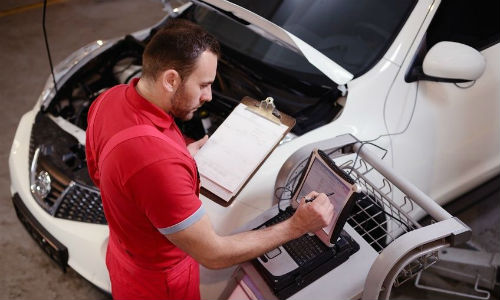Cars are more complex than ever before, thanks to increased safety features and advanced electronics. Consequently, scanning and calibration tools have become increasingly vital parts of a technician’s toolkit.