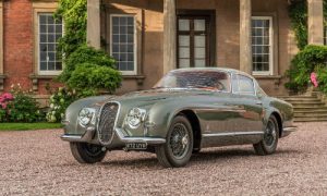 The 1954 Jaguar XK120 SE was unveiled at the Pebble Beach Concours d’Elegance in California.